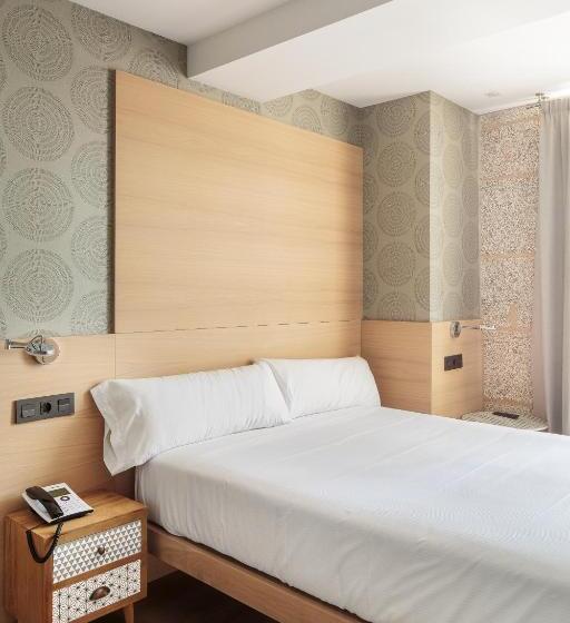 バルコニー付スタンダード４ベッドルーム, Atalaia