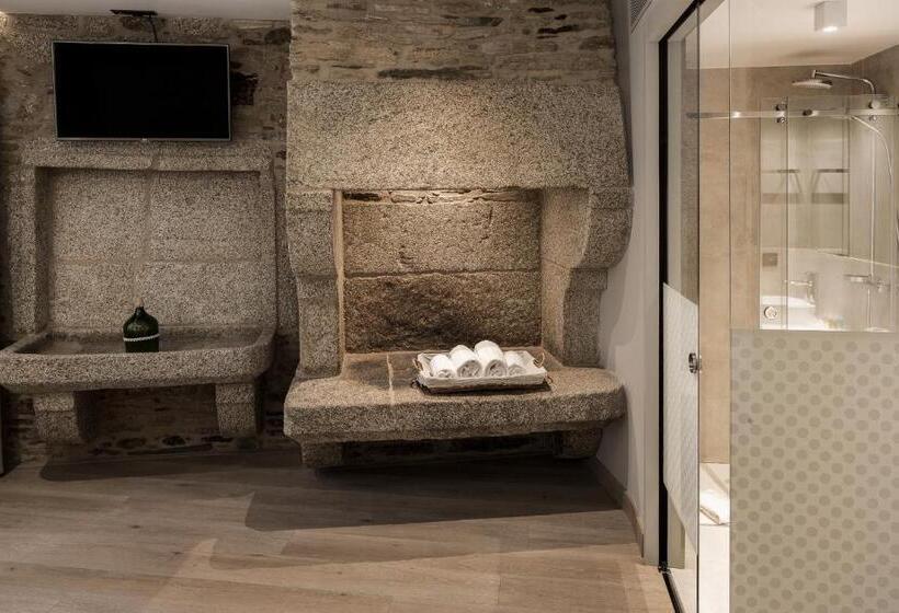 デラックスルーム, Atalaia