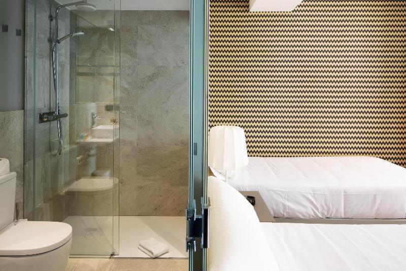 スタンダードルーム, Atalaia