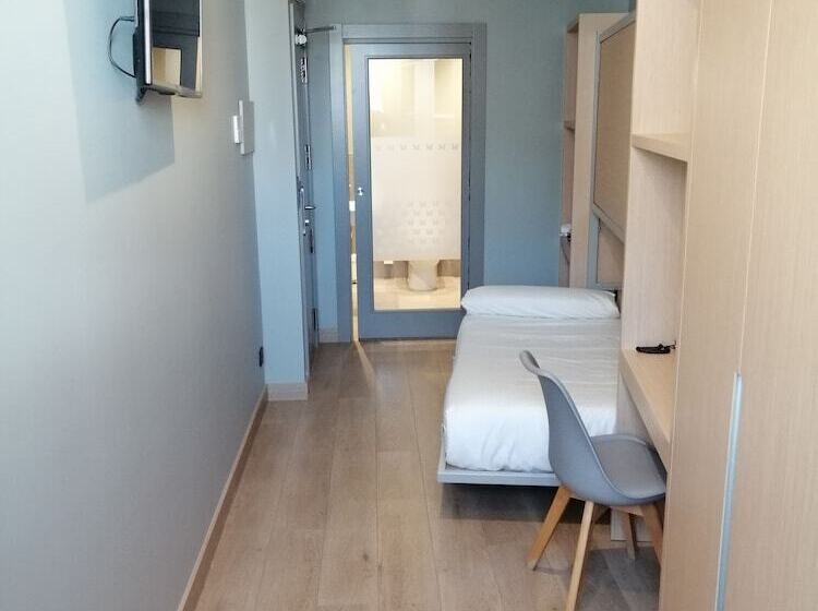 シングルベーシックルーム, Atalaia