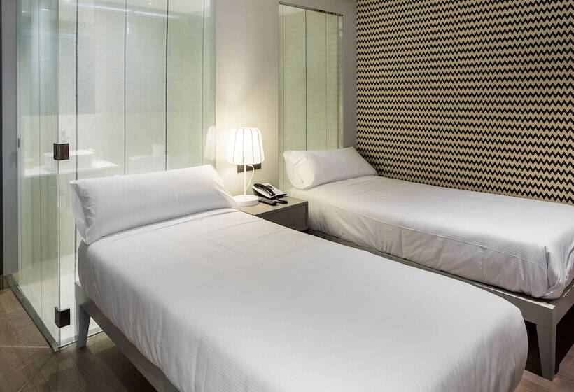 スタンダードルーム, Atalaia