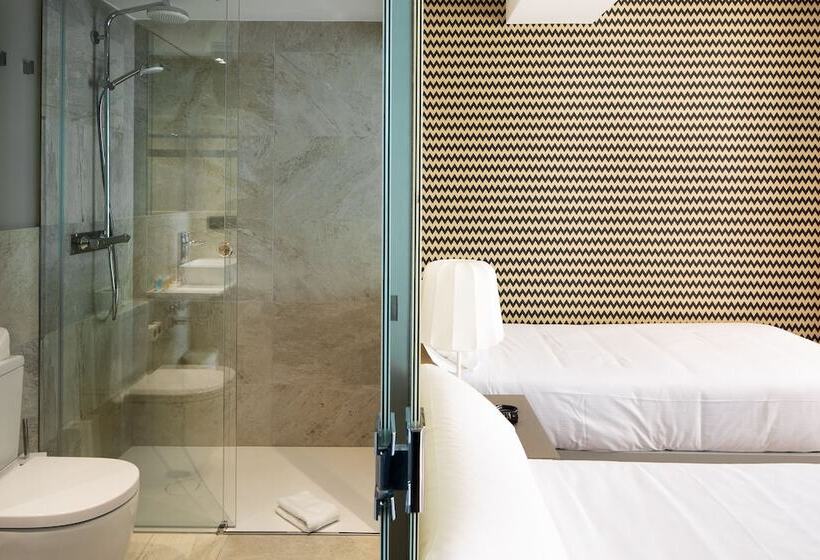 スタンダードルーム, Atalaia