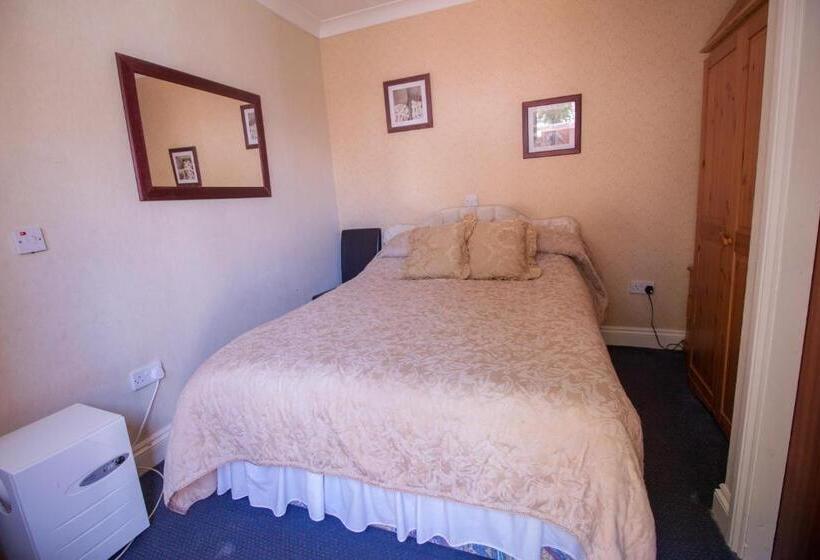 اتاق اکونومی, Raynscourt Lodge