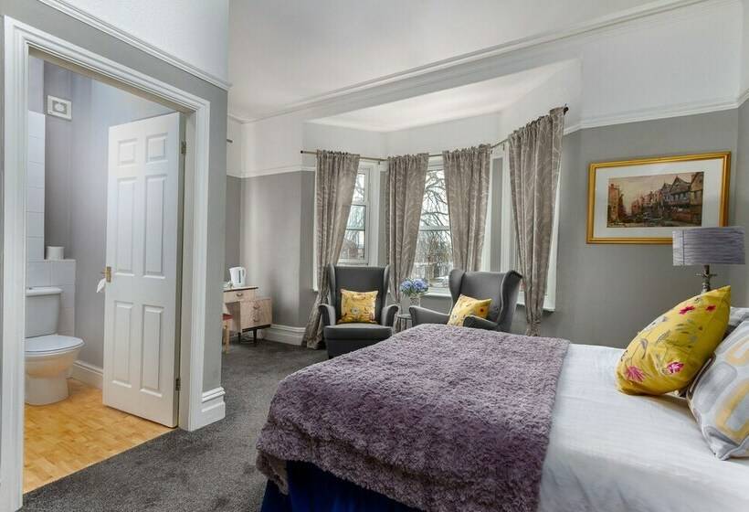 スタンダードルーム, The Limes