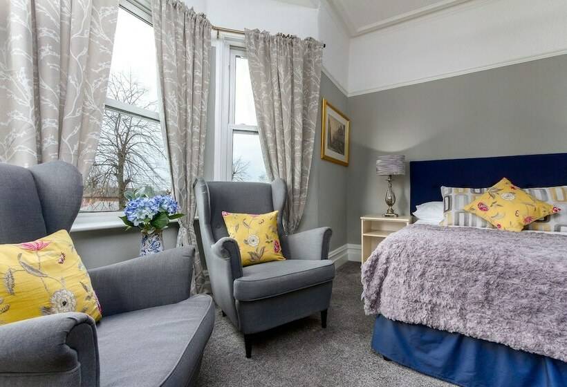 スタンダードルーム, The Limes