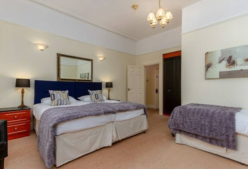 ファミリールーム, The Limes