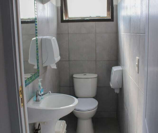 سرير فى غرفة مشتركه, Hostel De Los Colores