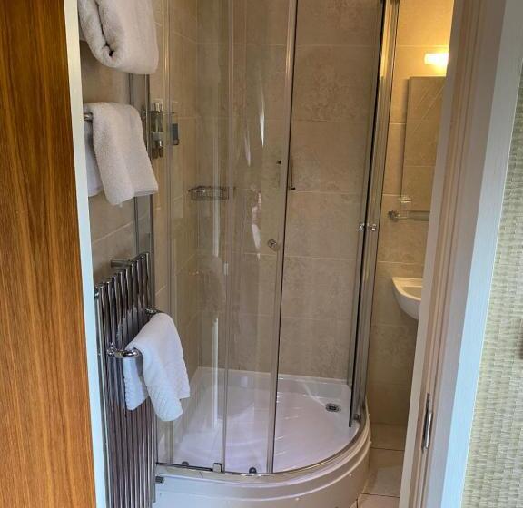 豪华家庭房间, 315 Bar & Restaurant