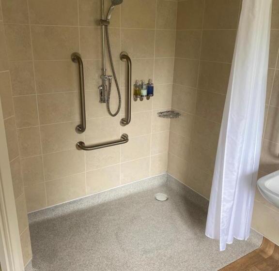 适合残疾人士使用的带超级大床的标准间, 315 Bar & Restaurant