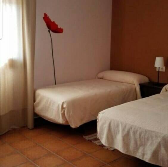 غرفة قياسية, Duque De Gredos