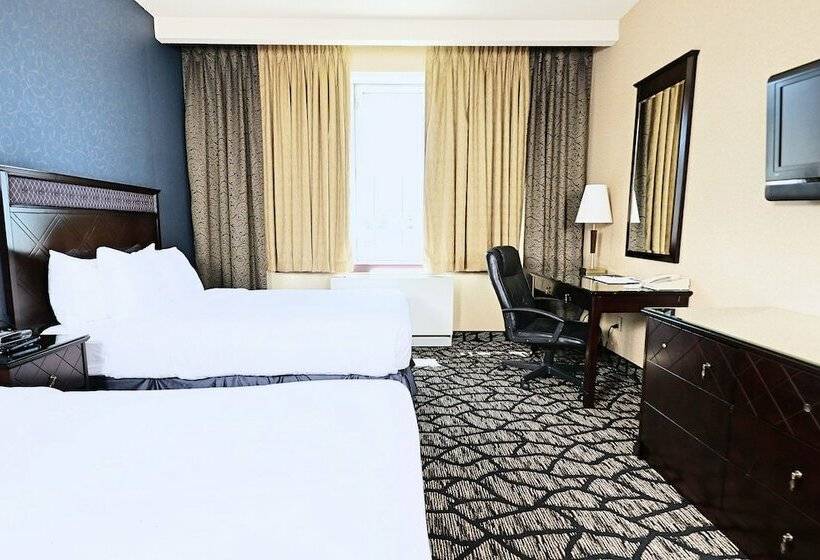 스탠다드 룸 더블 침대 2개, Empire Suites