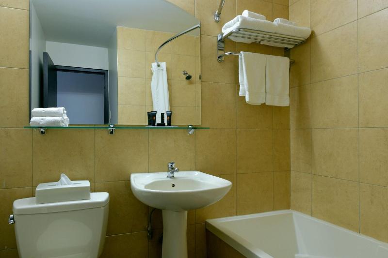 비즈니스룸, Empire Suites