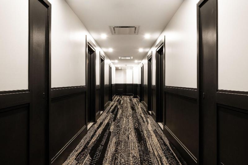 비즈니스룸, Empire Suites