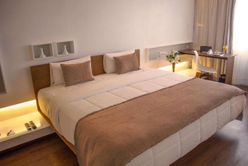 اتاق استاندارد, Esplendor By Wyndham Asuncion