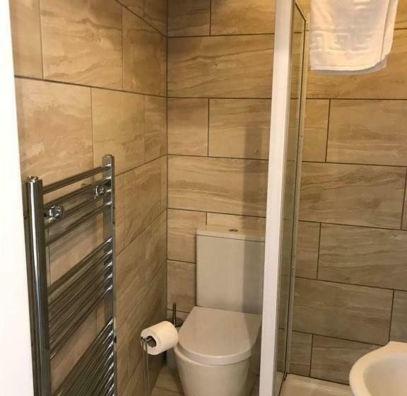 ベーシックルーム, Grosvenor