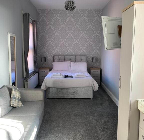 スタンダードルーム, Grosvenor