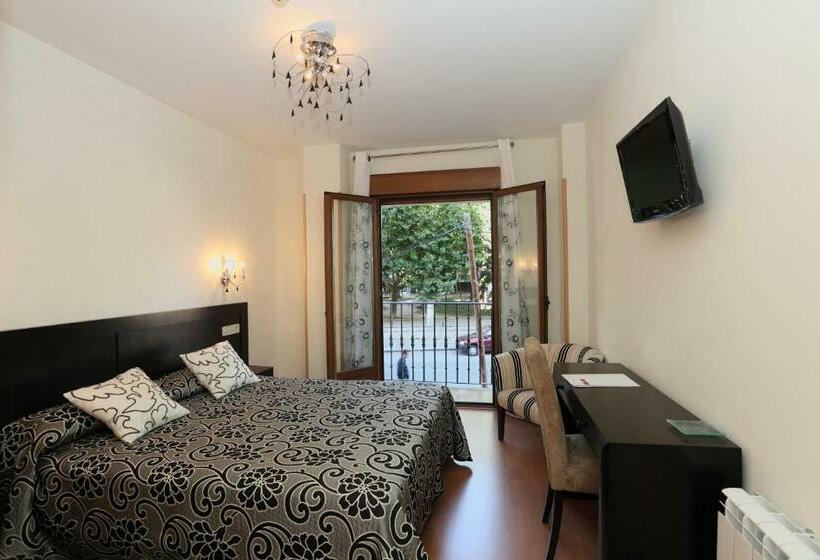 اتاق سوپریور, Hc Siguenza