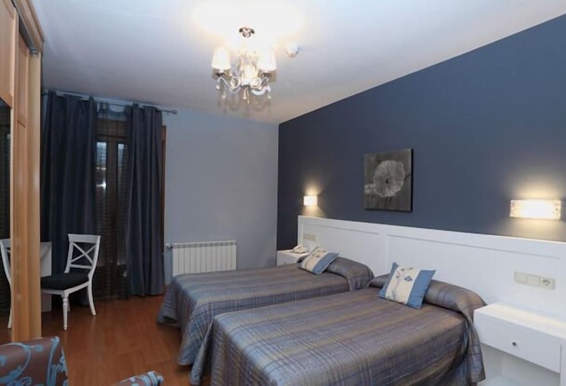 اتاق سوپریور, Hc Siguenza