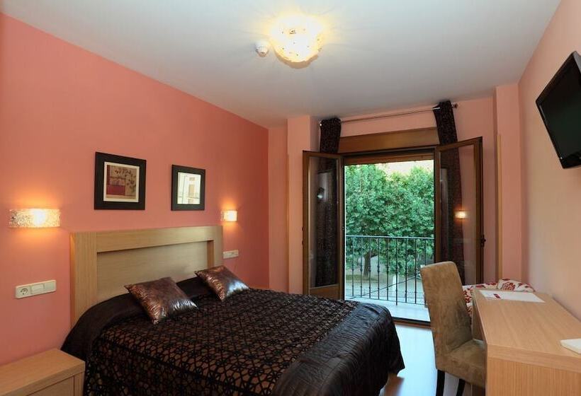 اتاق سوپریور, Hc Siguenza