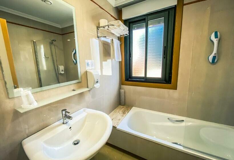 带海景的标准房, Mardevela