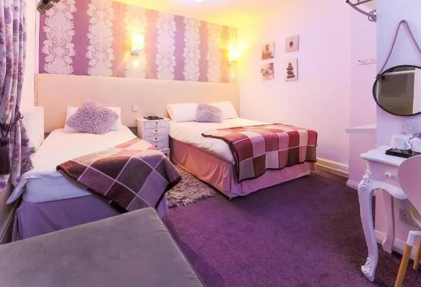 Deluxe Kolmen Hengen Huone Merinäkymä, Mj Kingsway, Cleethorpes Seafront