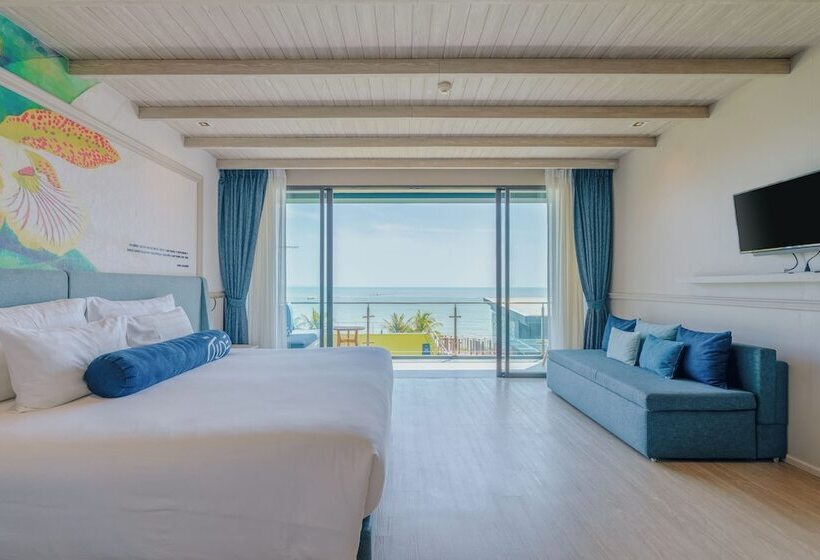 디럭스 룸, Tide Phuket Beach Front