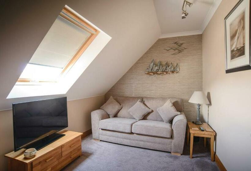 جناح سوبيريور, Jannel Bed & Breakfast