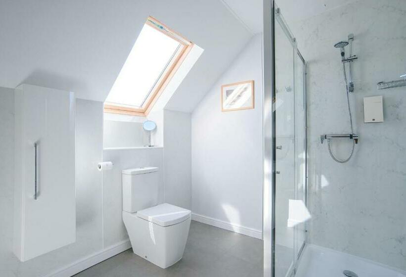 جناح سوبيريور, Jannel Bed & Breakfast