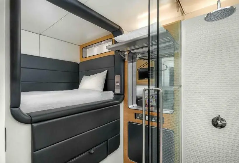 スタンダードシングルルーム, Yotelair London Gatwick Airport