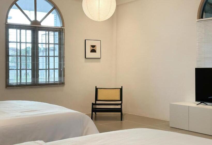 غرفة ديلوكس مزودة بشرفة, Heritage Vacation Inn Balcony