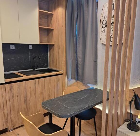 آپارتمان 1 خوابه, Aparthotel Vucko Jahorina New 451