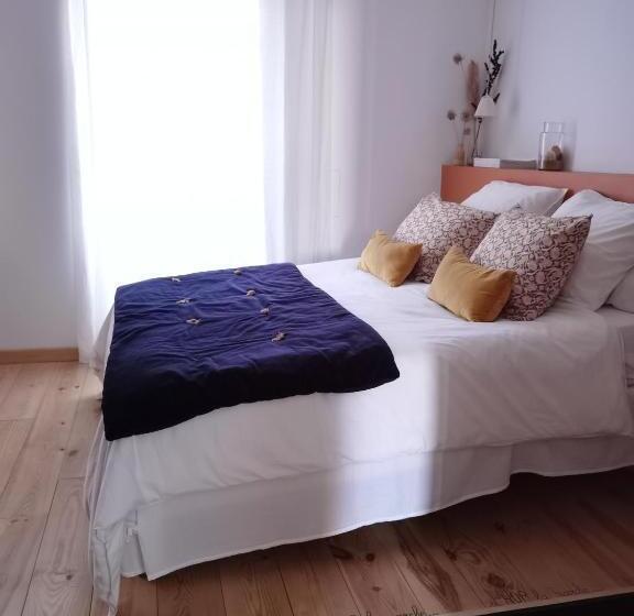 Номер Deluxe, Le 42 Escapade En Provence Petit Déjeuner En Option