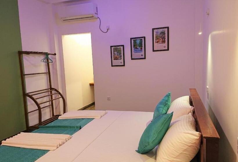 キングサイズベッドのスタンダードルーム, Green View Weligama