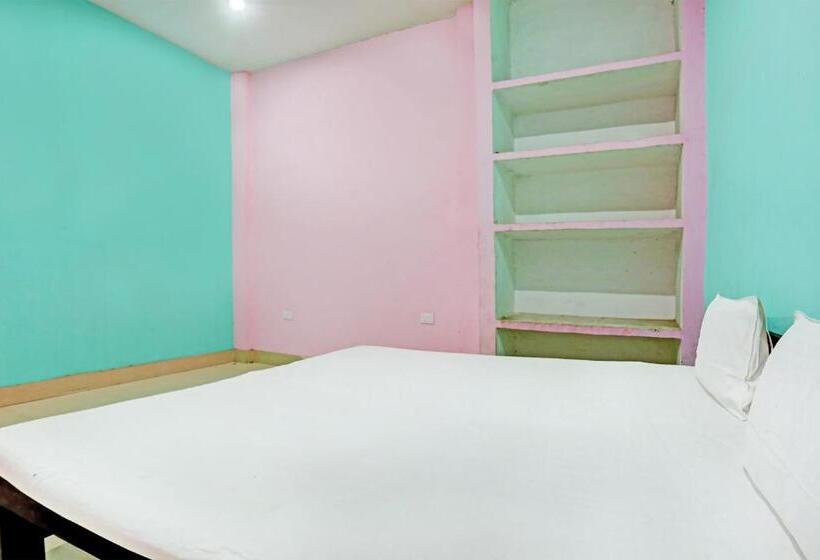 Номер Стандарт, Oyo V K Guest House