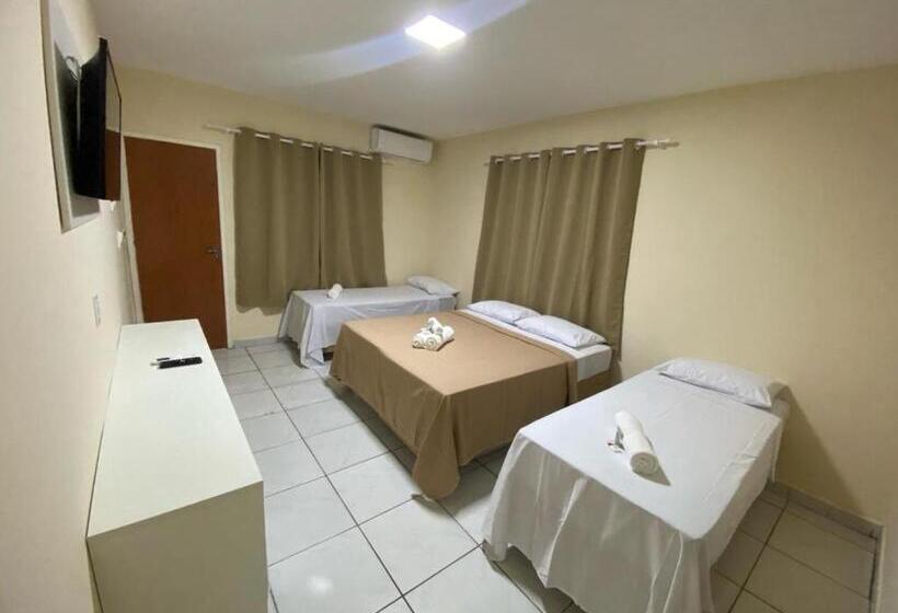 חדר סטנדרט לארבעה, Pousada Manaíra