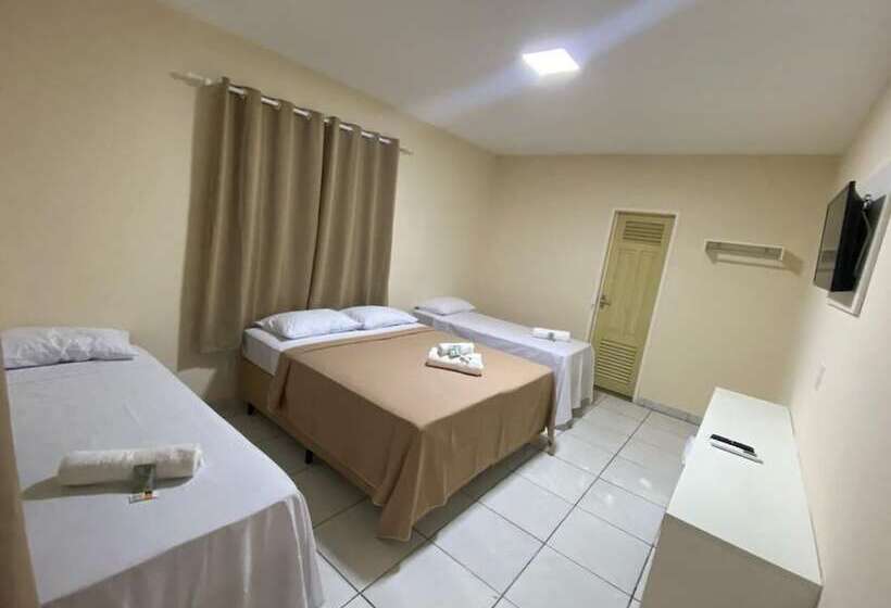 חדר סטנדרט לארבעה, Pousada Manaíra