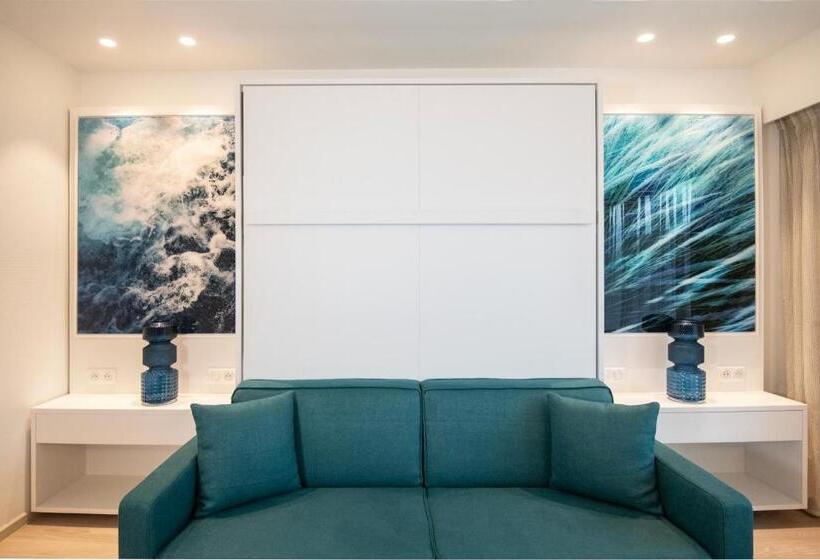 Студия Deluxe, Résidence Hôtelière Chambord Au Coeur De Menton   Entièrement Rénovée