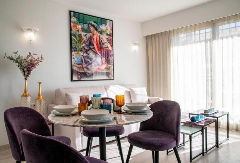 Апартаменты Deluxe 1 Спальня, Résidence Hôtelière Chambord Au Coeur De Menton   Entièrement Rénovée