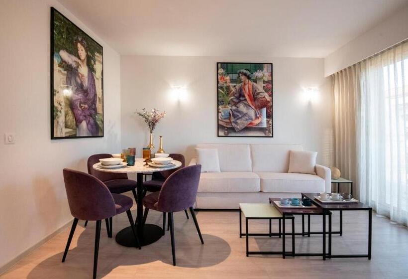 Апартаменты Deluxe 1 Спальня, Résidence Hôtelière Chambord Au Coeur De Menton   Entièrement Rénovée