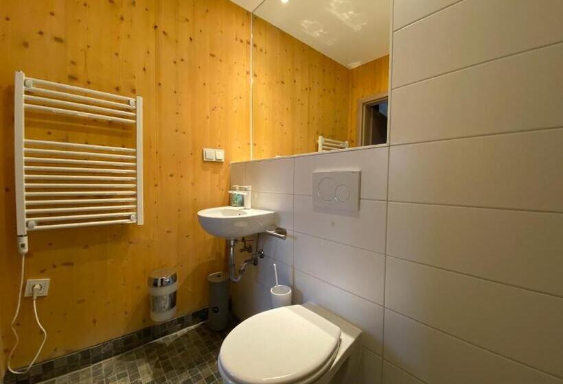 スタンダードルーム, W&g