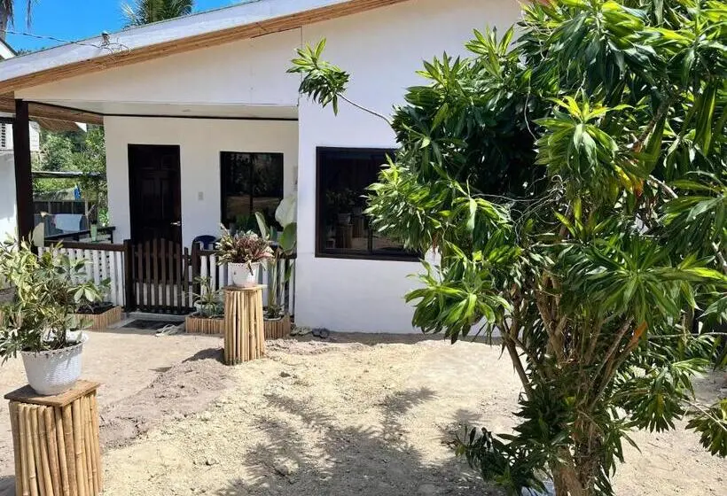 スーペリアールーム, Trisha Guesthouse
