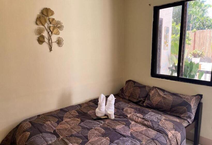 اتاق سوپریور, Trisha Guesthouse