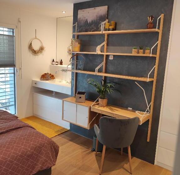 סטודיו דלוקס, Studio Au Calme   Moderne & Confortable