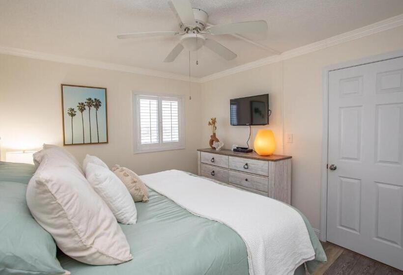 海の見える１ベッドルームアパートメント, Waters Edge