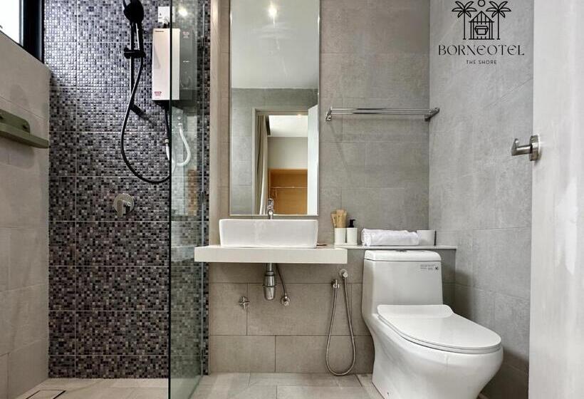 غرفة عائلية مطلّة علي البحر, Borneotel The Shore Kk By Chg