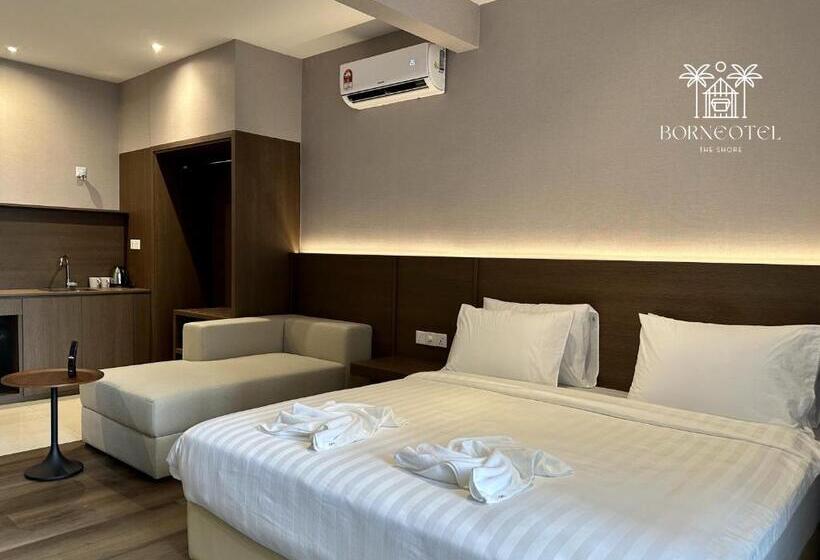 Студио Стандарт Вид на Бассейн, Borneotel The Shore Kk By Chg