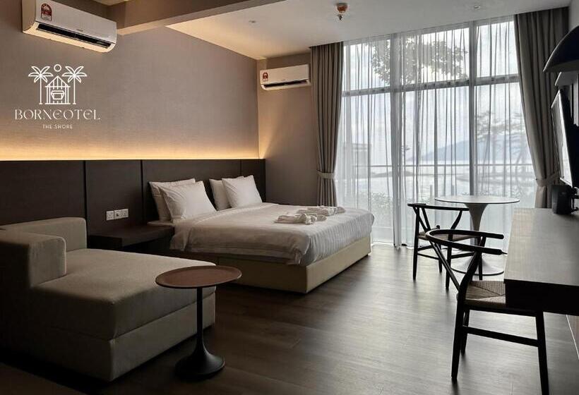 إستديو قياسى مطل على حمام السباحة, Borneotel The Shore Kk By Chg