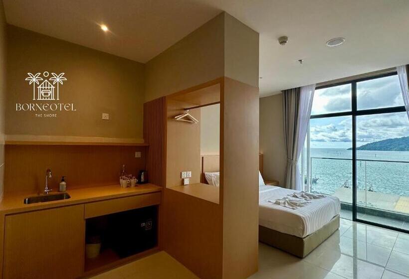 جناح سوبيريور مطل علي البحر, Borneotel The Shore Kk By Chg