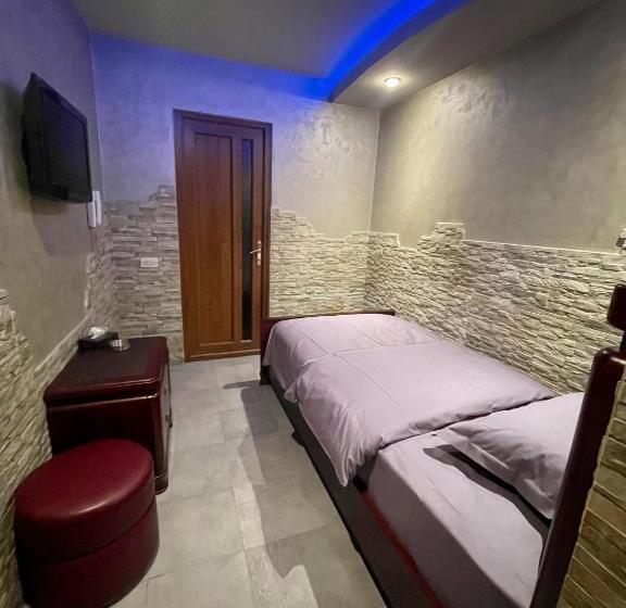 스탠다드 싱글 룸, Best Hotels And Apartments