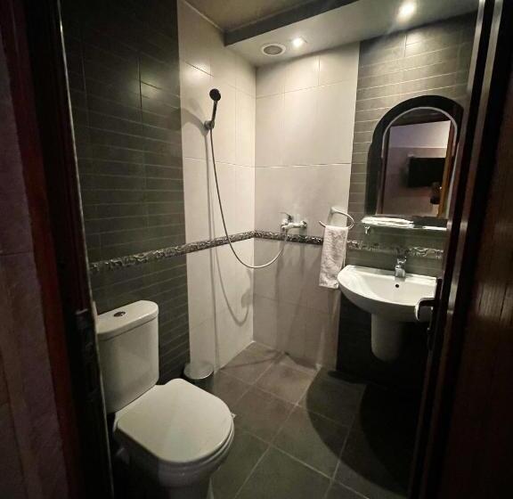 스탠다드 싱글 룸, Best Hotels And Apartments